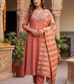Dark peach premium mull chanderi kurti pent dupatta
