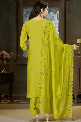 Parrot marina silk kurti pent dupatta