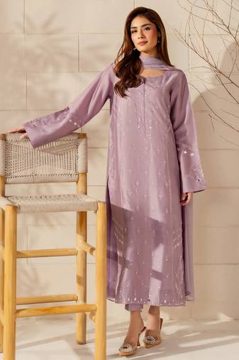 Lavender embroidered french crepe silk kurta pant set with chinon dupatta