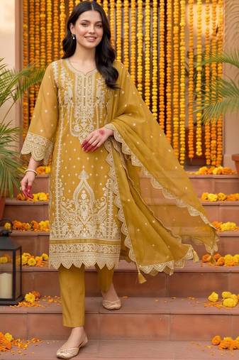 women ethnic motifs embroidered regular thread work kurta with trousers & with dupatta
