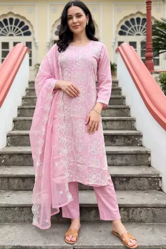 women ethnic motifs embroidered regular thread work kurta with trousers & with dupatta