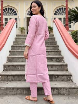 women ethnic motifs embroidered regular thread work kurta with trousers & with dupatta 3