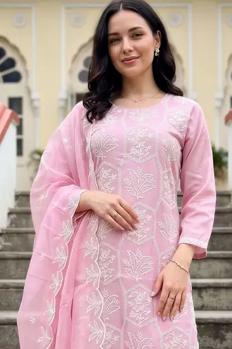 women ethnic motifs embroidered regular thread work kurta with trousers & with dupatta