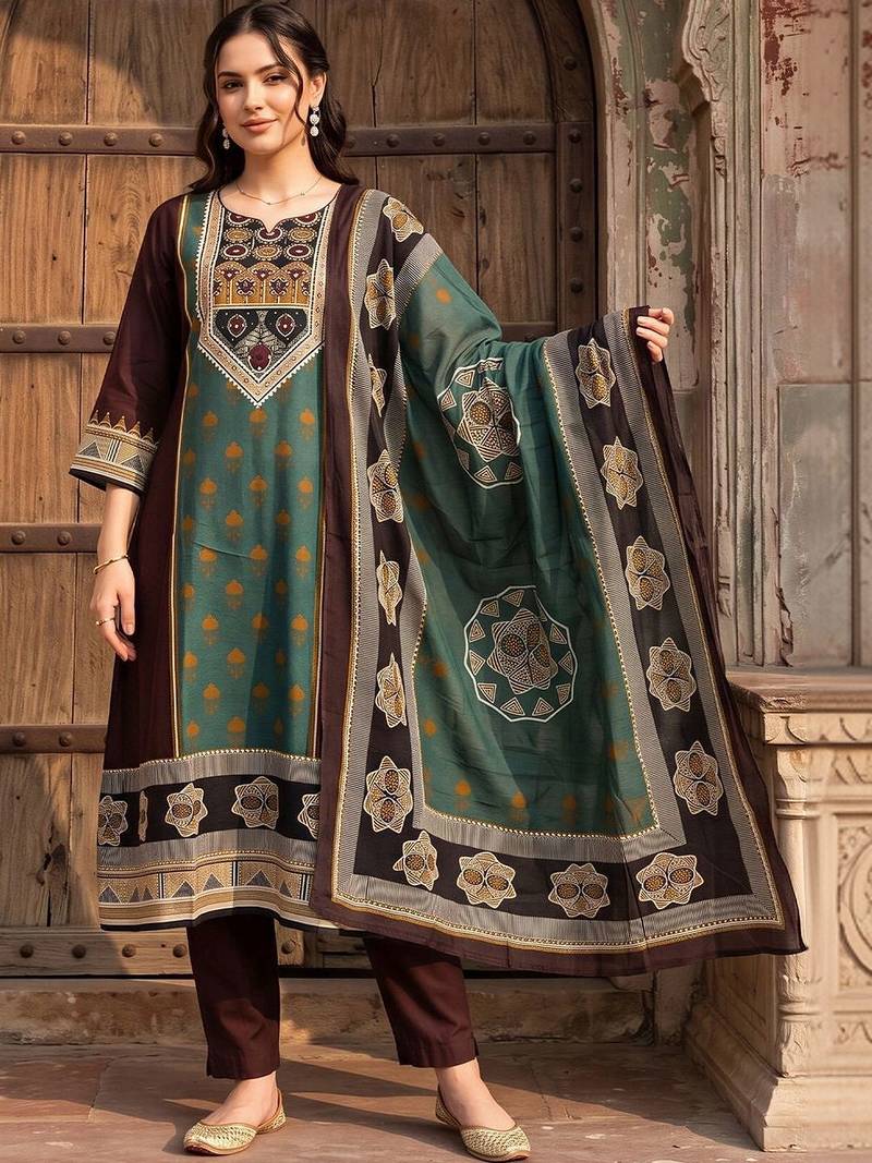women ethnic motifs printed regular cotton kurta with trousers & with dupatta