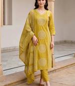 women ethnic motifs embroidered regular thread work cotton kurta with trousers & with dupatta