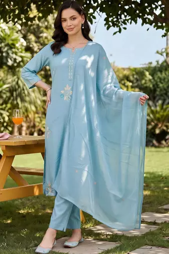 women floral embroidered regular thread work cotton kurta with trousers & with dupatta