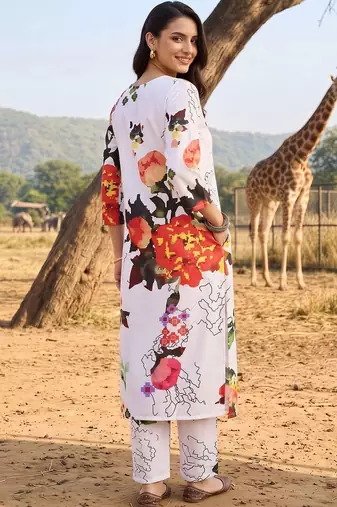 women floral printed regular kurta with trousers