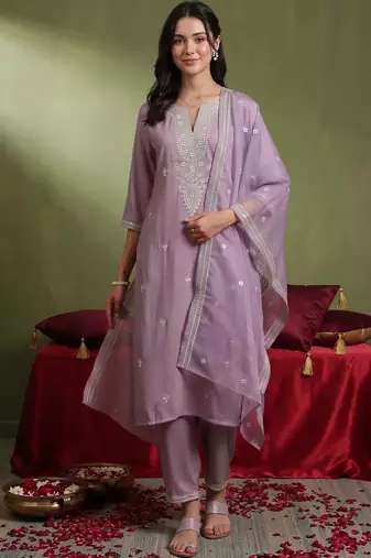 women ethnic motifs embroidered regular thread work kurta with trousers & with dupatta
