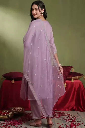women ethnic motifs embroidered regular thread work kurta with trousers & with dupatta