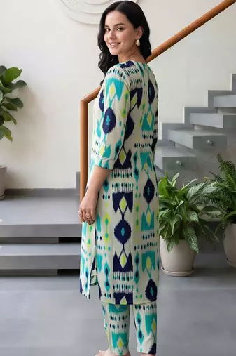women printed regular cotton kurta with trousers