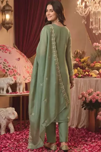 women ethnic motifs embroidered regular thread work kurta with trousers & with dupatta
