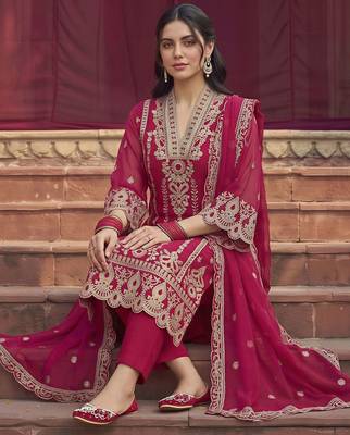 women ethnic motifs embroidered regular thread work kurta with trousers & with dupatta 1