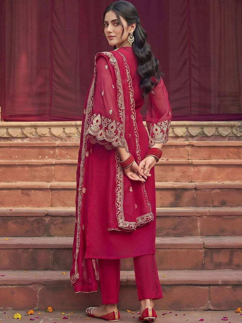 women ethnic motifs embroidered regular thread work kurta with trousers & with dupatta