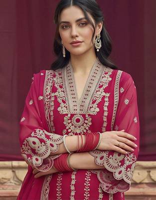 women ethnic motifs embroidered regular thread work kurta with trousers & with dupatta 6