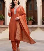 women ethnic motifs embroidered regular thread work kurta with trousers & with dupatta