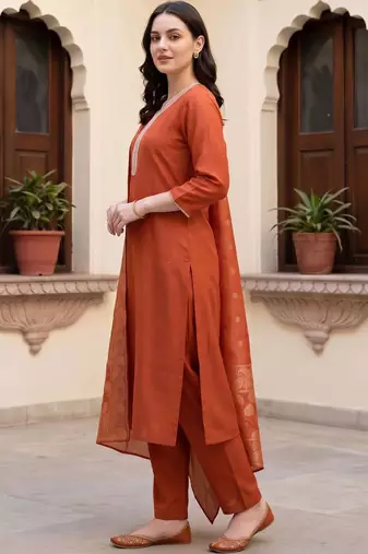 women ethnic motifs embroidered regular thread work kurta with trousers & with dupatta