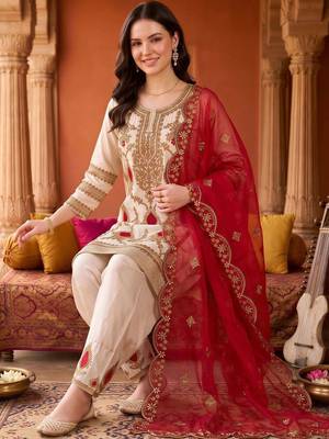 women ethnic motifs embroidered regular kurta with trousers & with dupatta 5