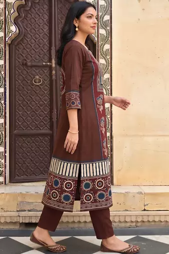 women ethnic motifs printed regular cotton kurta with trousers & with dupatta
