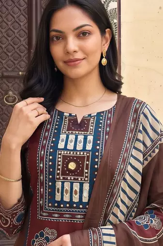 women ethnic motifs printed regular cotton kurta with trousers & with dupatta