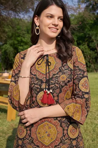 women ethnic motifs printed regular cotton kurta with palazzos & with dupatta