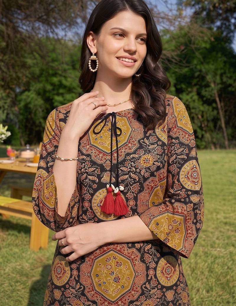 women ethnic motifs printed regular cotton kurta with palazzos & with dupatta