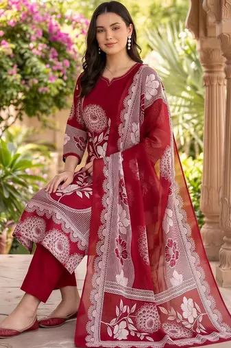 women floral printed regular cotton kurta with trousers & with dupatta