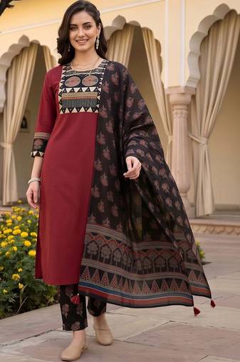 women ethnic motifs printed regular cotton kurta with trousers & with dupatta