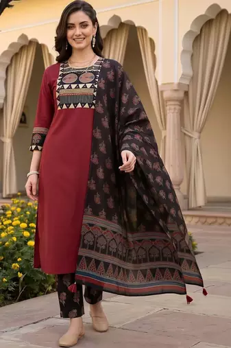 women ethnic motifs printed regular cotton kurta with trousers & with dupatta