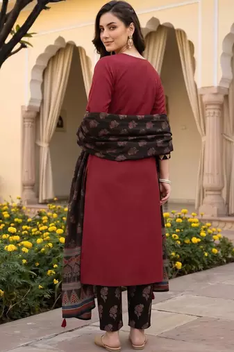women ethnic motifs printed regular cotton kurta with trousers & with dupatta