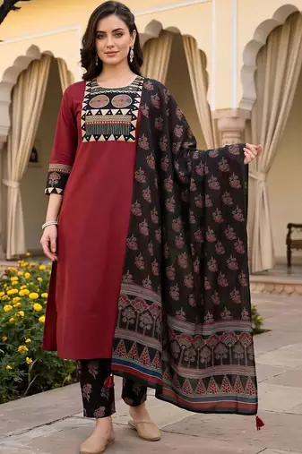 women ethnic motifs printed regular cotton kurta with trousers & with dupatta