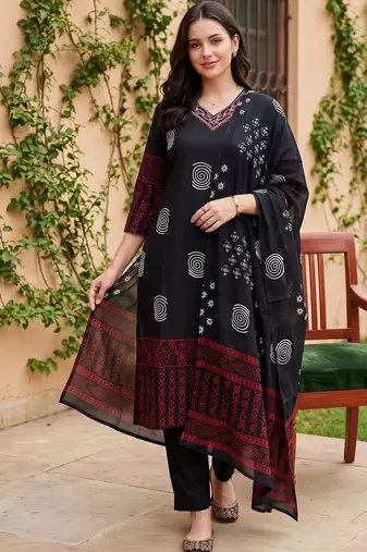 women ethnic motifs printed regular thread work cotton kurta with trousers & with dupatta