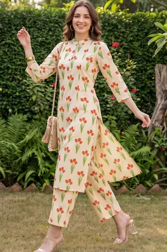 women floral printed regular cotton kurta with trousers