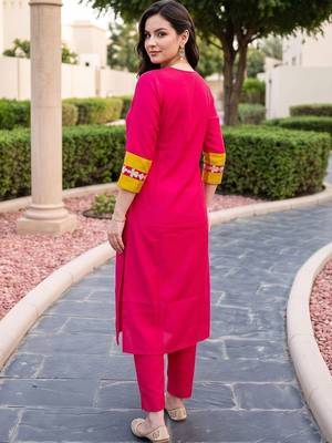 women ethnic motifs embroidered regular kurta with trousers & with dupatta 4