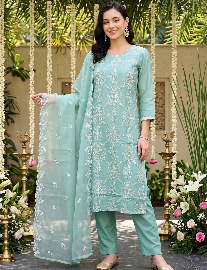women ethnic motifs embroidered regular thread work kurta with trousers & with dupatta