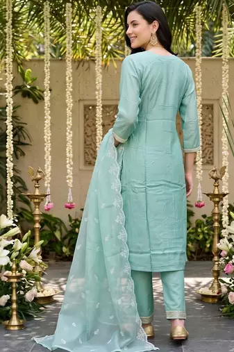 women ethnic motifs embroidered regular thread work kurta with trousers & with dupatta
