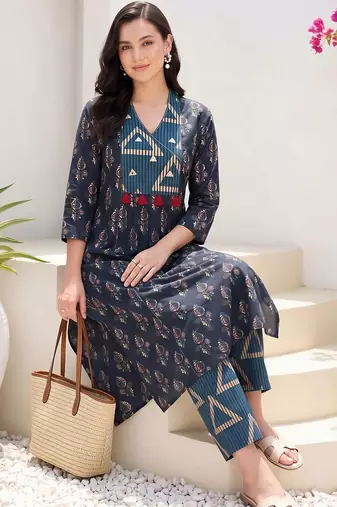 women ethnic motifs printed regular cotton kurta with trousers