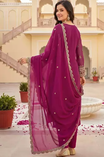 women ethnic motifs embroidered regular kurta with trousers & with dupatta