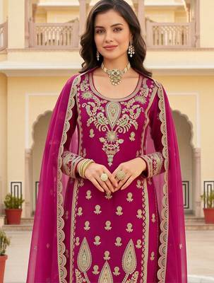 women ethnic motifs embroidered regular kurta with trousers & with dupatta 6