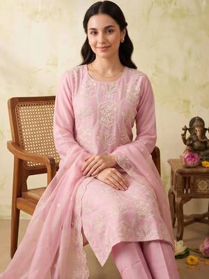 women ethnic motifs embroidered regular work kurta with trousers & with dupatta 2