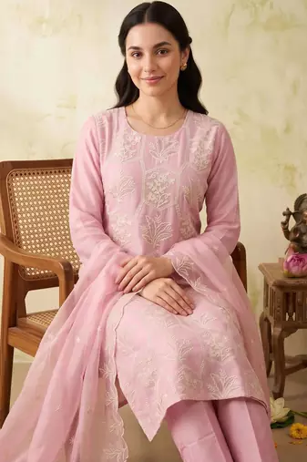 women ethnic motifs embroidered regular work kurta with trousers & with dupatta