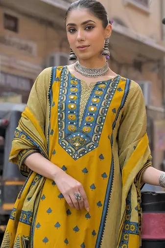 women ethnic motifs printed regular mirror work cotton kurta with palazzos & with dupatta