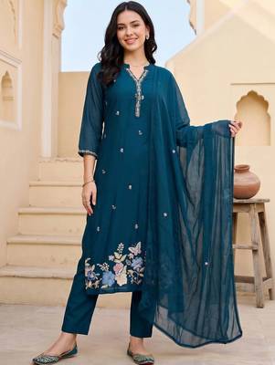 women floral embroidered regular thread work cotton kurta with trousers & with dupatta 1