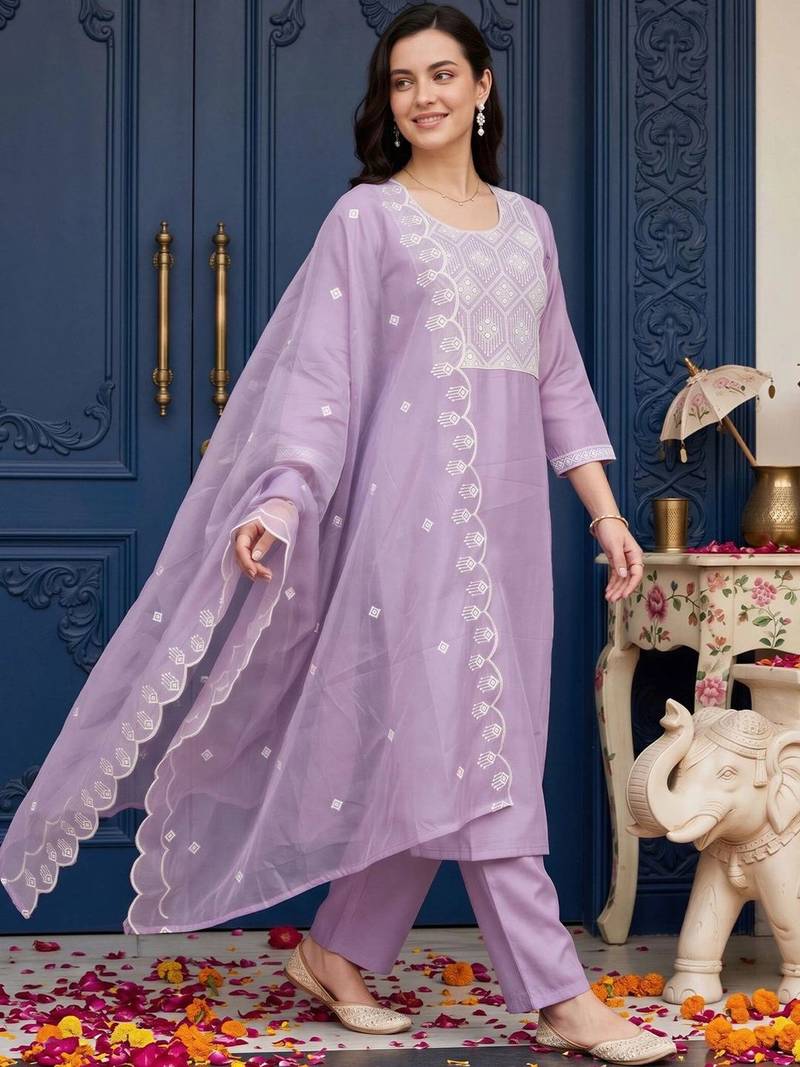 women ethnic motifs embroidered regular thread work kurta with trousers & with dupatta