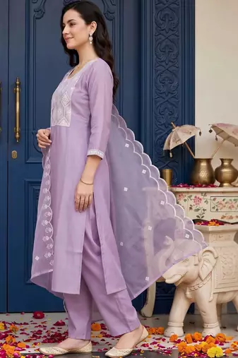 women ethnic motifs embroidered regular thread work kurta with trousers & with dupatta