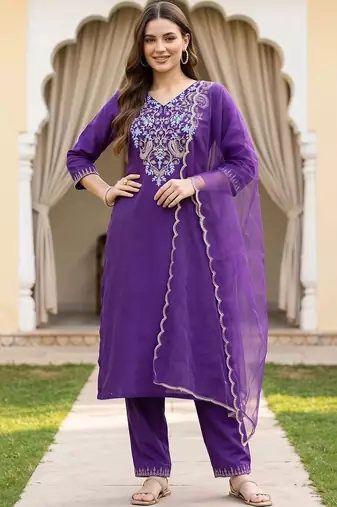 women ethnic motifs embroidered regular thread work kurta with trousers & with dupatta