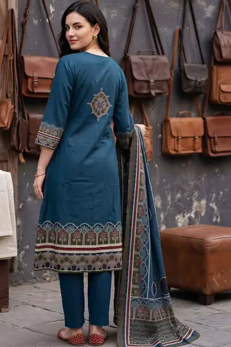 women ethnic motifs printed regular cotton kurta with trousers & with dupatta