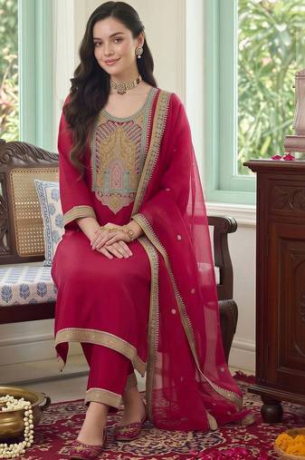 women ethnic motifs embroidered regular kurta with trousers & with dupatta