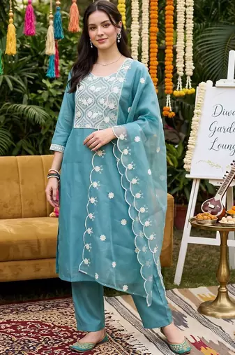 women ethnic motifs embroidered regular thread work kurta with trousers & with dupatta