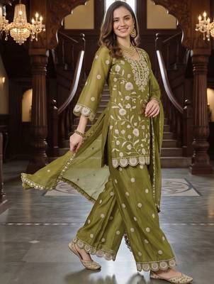 women ethnic motifs embroidered regular thread work kurta with palazzos & with dupatta 5