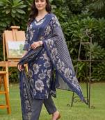 women floral printed regular kurta with trousers & with dupatta